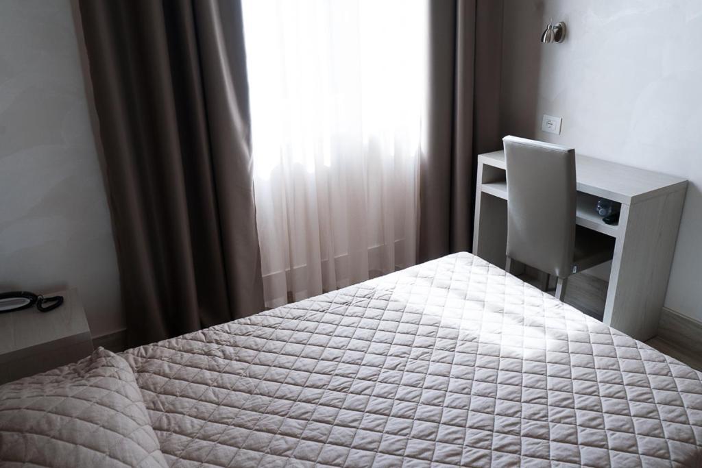 La Casa Del Pellegrino Hotel Manoppello ภายนอก รูปภาพ