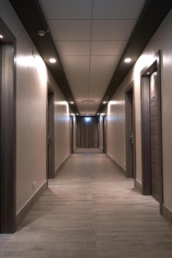La Casa Del Pellegrino Hotel Manoppello ภายนอก รูปภาพ