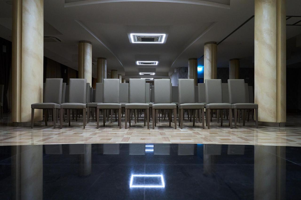 La Casa Del Pellegrino Hotel Manoppello ภายนอก รูปภาพ